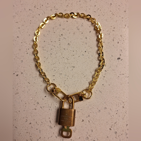 Louis Vuitton Accessories - LV #306 LOCK WITH GOLD CHAIN